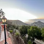 Sea Terrace Lejlighedshotel 4*