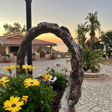 Sea Terrace Aparthotel Cefalù