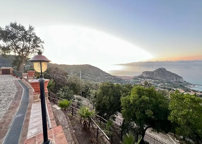 Sea Terrace Апарт-готель 4*