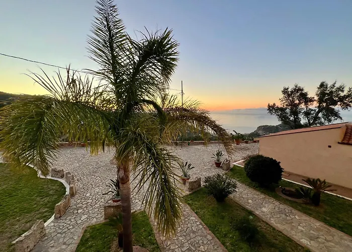 Sea Terrace Апарт-готель